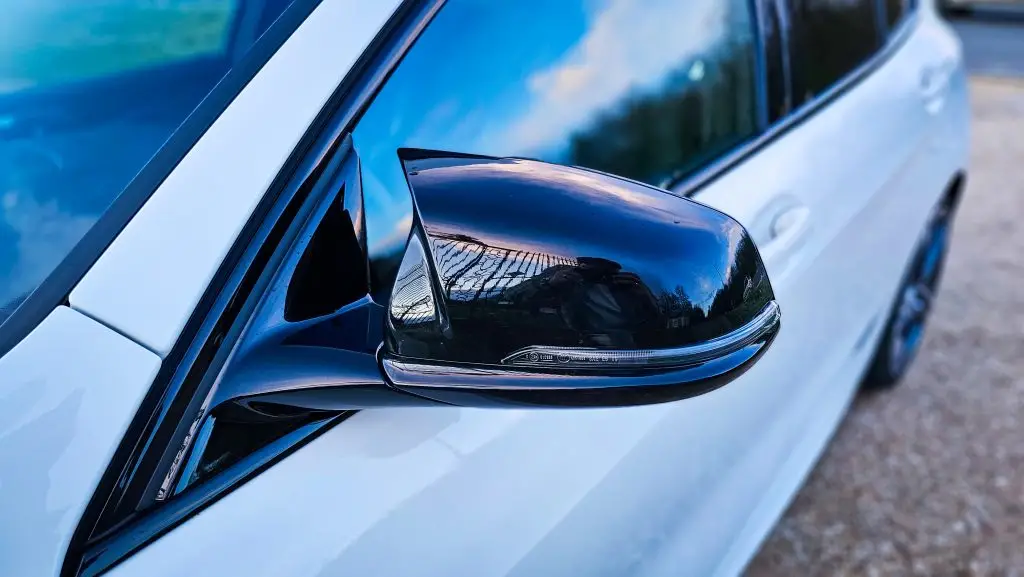 BMW 118i DKG7 Pack M Cockpit ,HUD Affichage tête haute / Harman Kardon