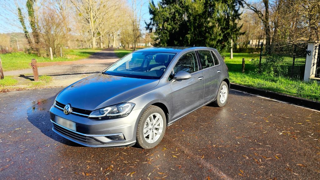 Volkswagen GOLF 1.6 TDI 115 BVM5 CARAT