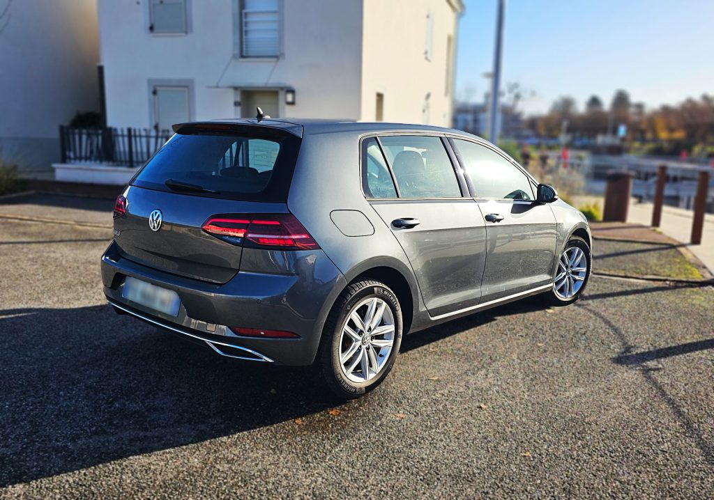 Volkswagen GOLF 1.6 TDI 115 BVM5 CARAT