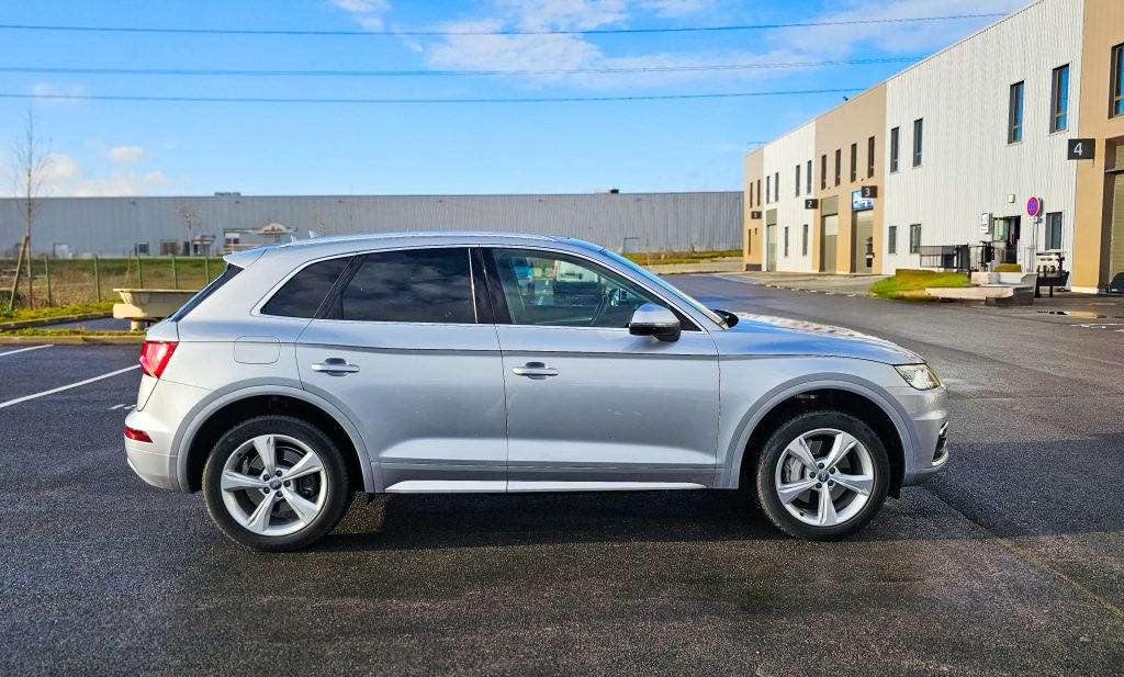 Audi Q5 50 TFSI e 299 cv Quattro S tronic 7 AVUS Bang&Olufsen / Affichage tête haute