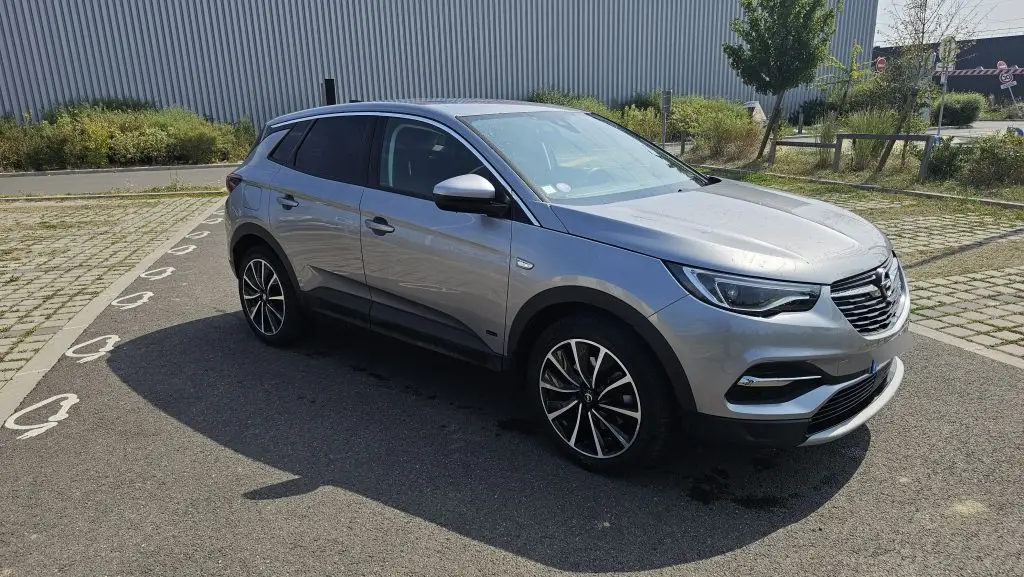 Opel GRANDLAND XHYBRID4 300 CH AWD BVA8 ELITE